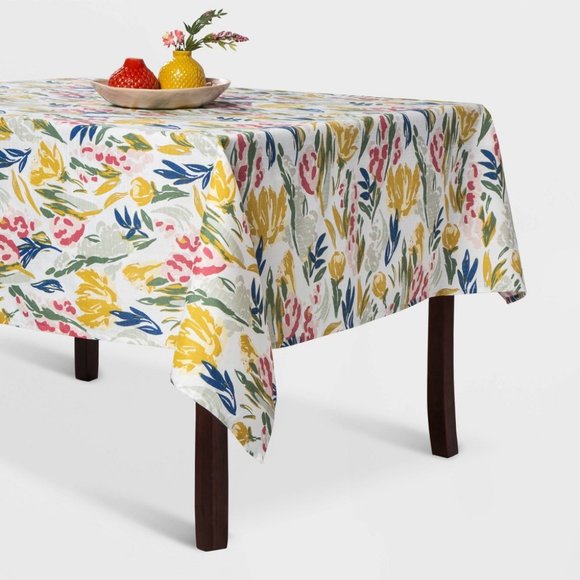 Opalhouse Other - 52"x70" Floral Tablecloth  1069